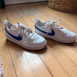 Nike Court Borough Low Recraft 3.5Y White and Blue Sneakers